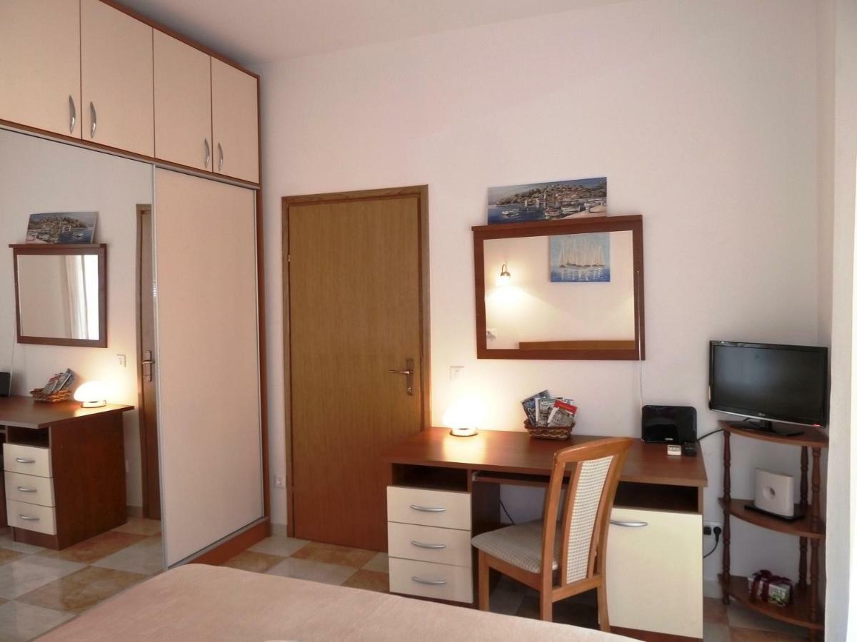 Nice Apartment & Room In Cavtat Eksteriør bilde